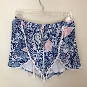Floral flowy shorts